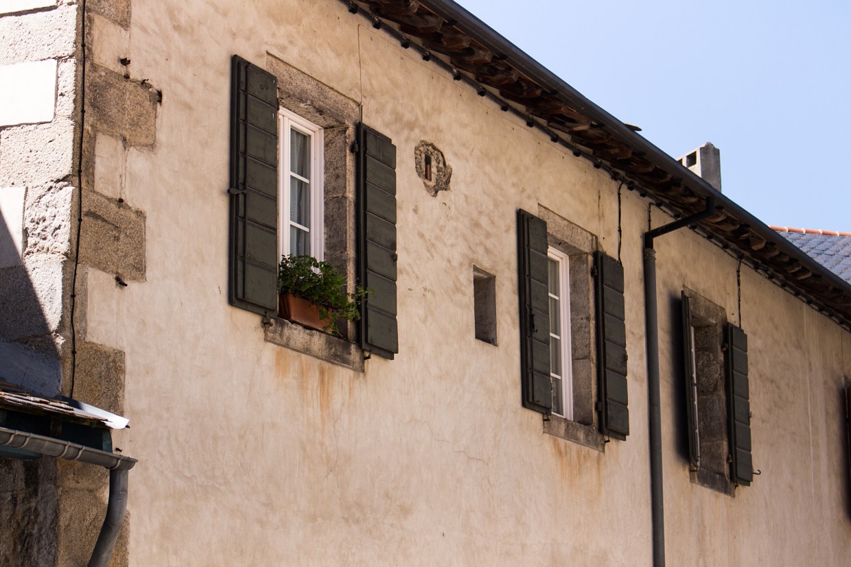 Windows, Mont-Louis, France