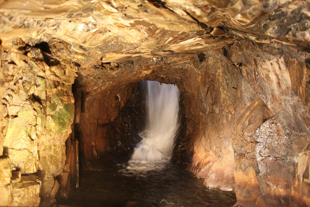 Thunderhead Underground Falls, South Dakota