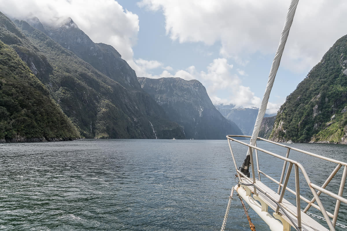 Milford Sound Day Trip New Zealand