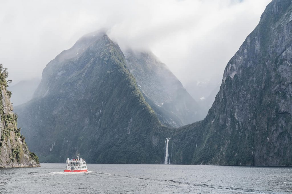 Milford Sound scenic cruise