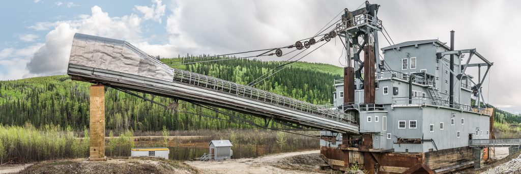 Dredge Nr4 Yukon Road Trip