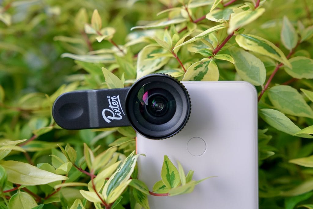 Pixter wide-angle phone lens