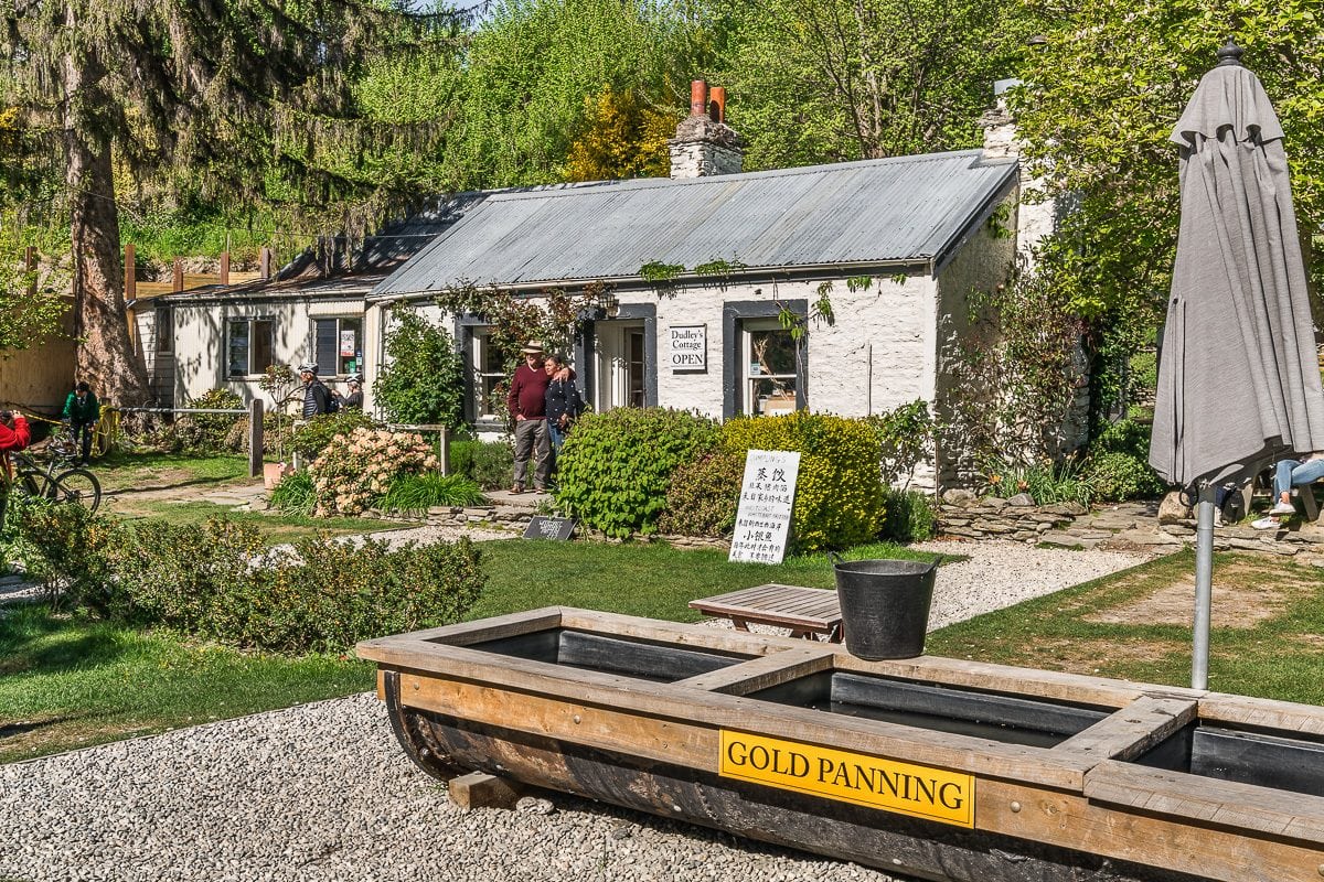 Arrowtown Gold Panning