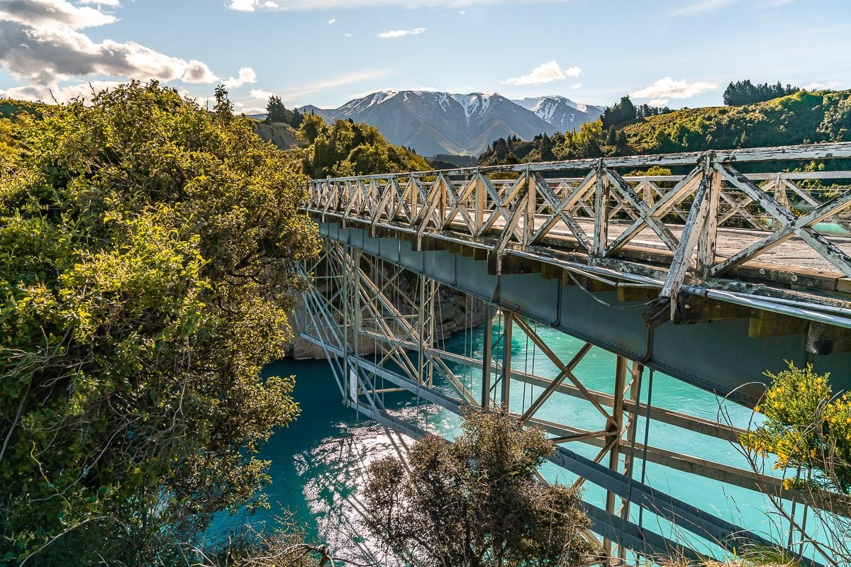 Rakaia Gorge Walkway bridge