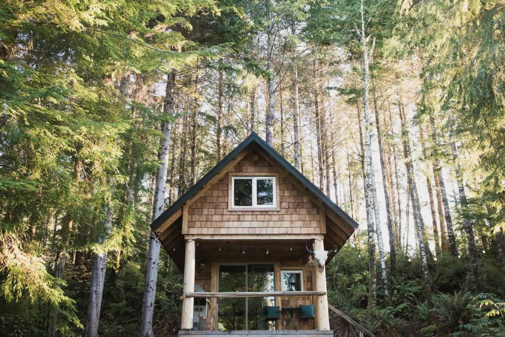 18 Cosy cabins to rent in British Columbia | Non Stop Destination