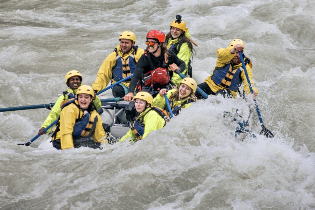 Wild Water Rafting Golden BC