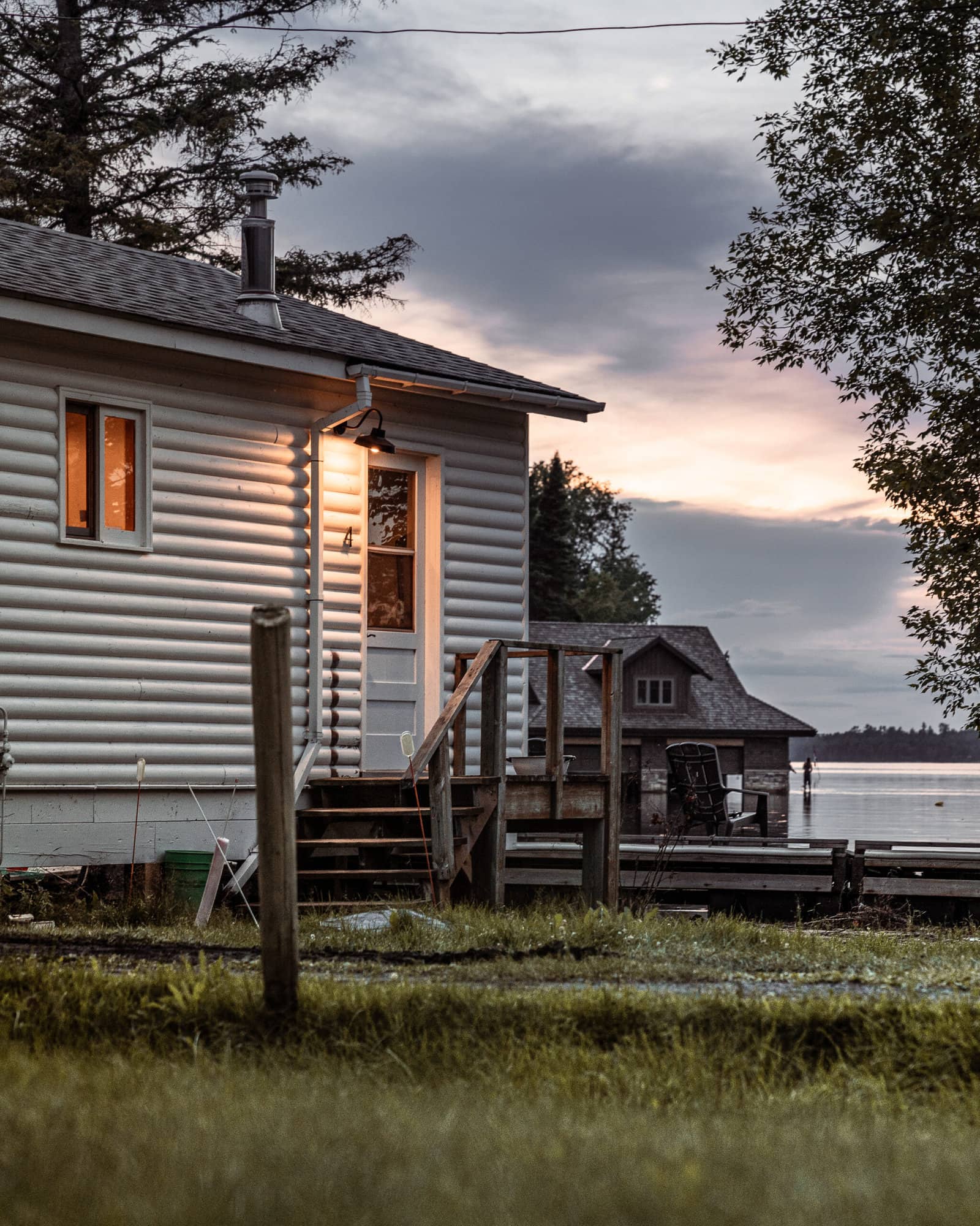 bowerbird Beach Camp lake of the woods cabin 4 sunset