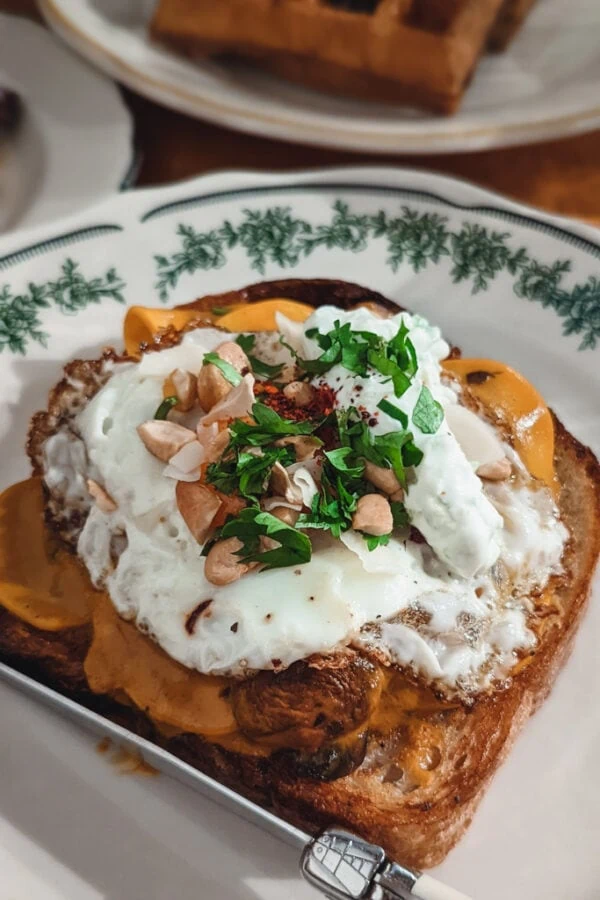 8 Must Try Brunch And Breakfast Spots In Winnipeg Our Favourite Picks   Clementine Food 01 600x900 