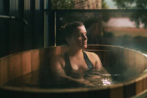 Sandpiper cabin tub